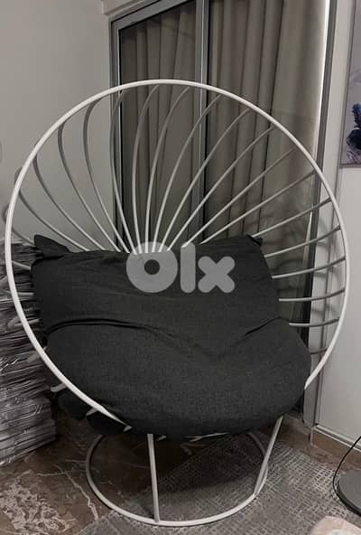 chair + table good conditions like new