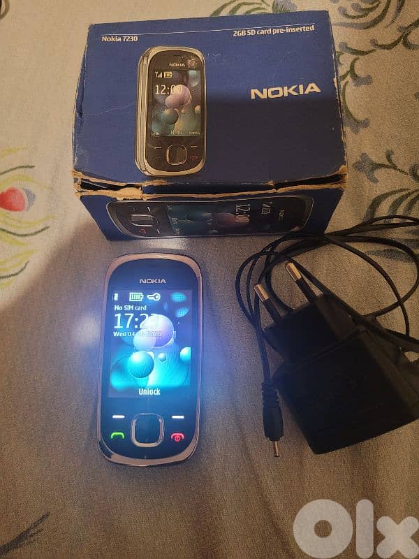 Nokia 7230 1