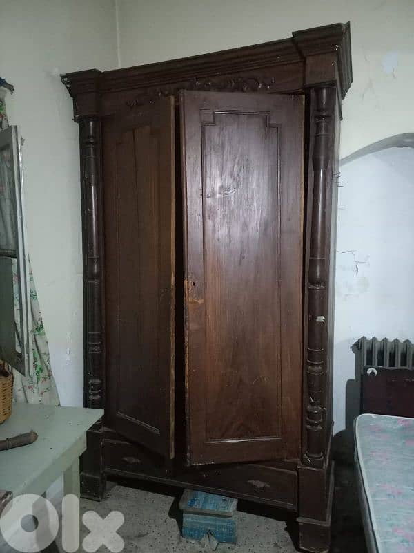 5zene 5achab adim ktir mratab 1