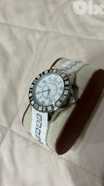 rovina watch white rubber and silver