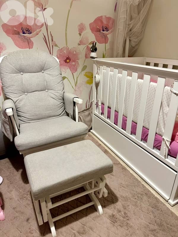 Baby Essentials Bundle – Excellent Condition – 300 USD (All Items) 1