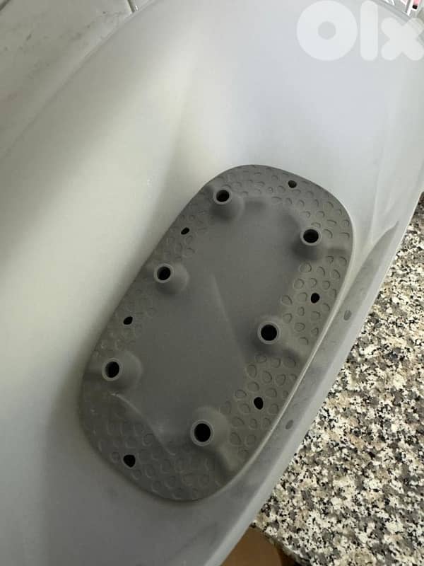 Baby Essentials Bundle – Excellent Condition – 300 USD (All Items) 3