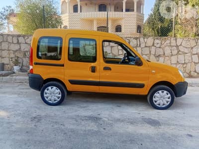 رينو كانجو 2008