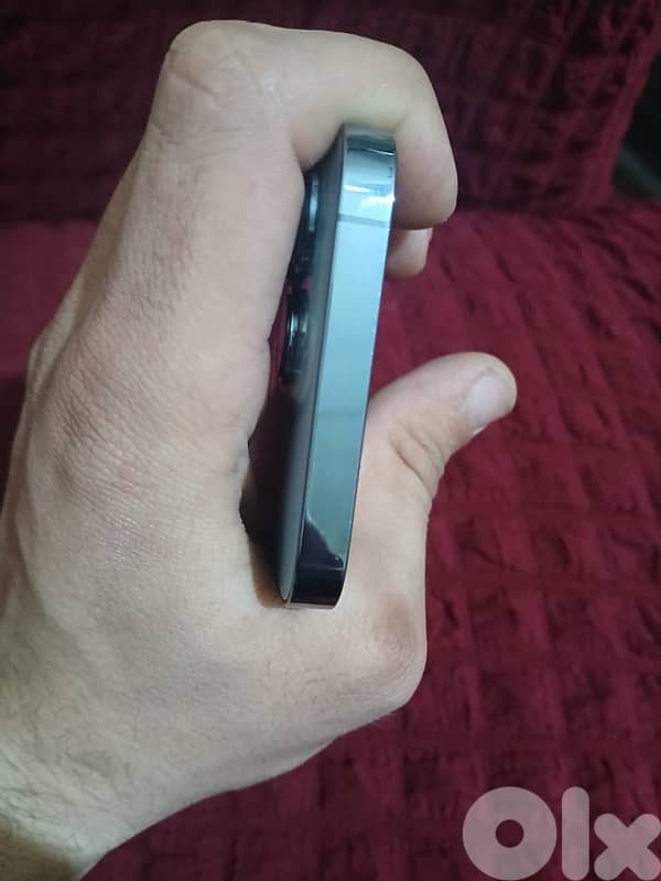 iPhone 13 pro waterproof 3