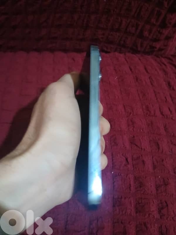 iPhone 13 pro waterproof 4