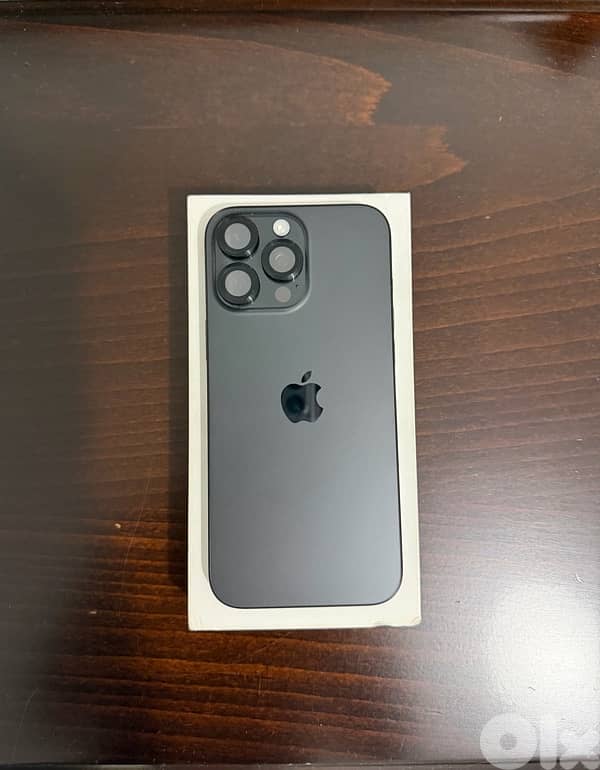 iPhone 16 Pro Max - 256GB - Black 1