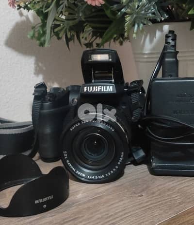 Fujifilm Finepix HS 35 EXR Camera كاميرا