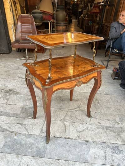 Antique frensh table dessert marquetry 350$  طاولة ضيافة انتيك فرنسية