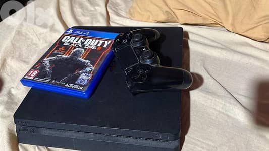 PlayStation 4 slim