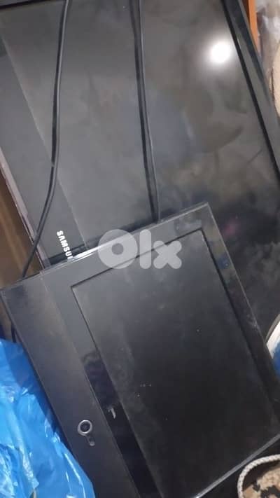 شاشة للبيع قابل للنقاش