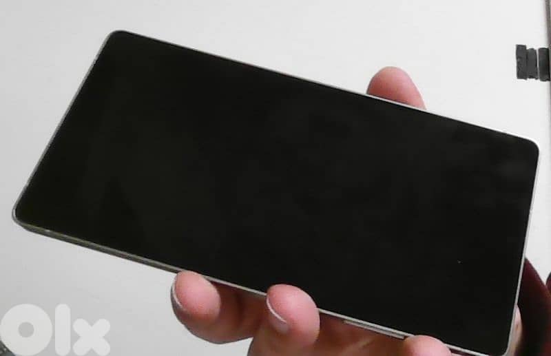 Samsung S25 Ultra + Cover + 4 Screen Protectors 4