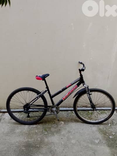 بسكليت للبيع ماركة SHIMANO بدها صيانة مستعمل نضيف قياس 26 السعر 60$