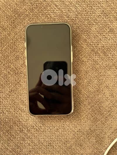 Iphone 13 ( very good conditions )