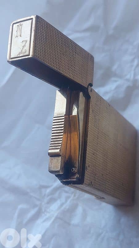 st dupont gold lighter 5
