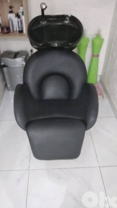 salon chair