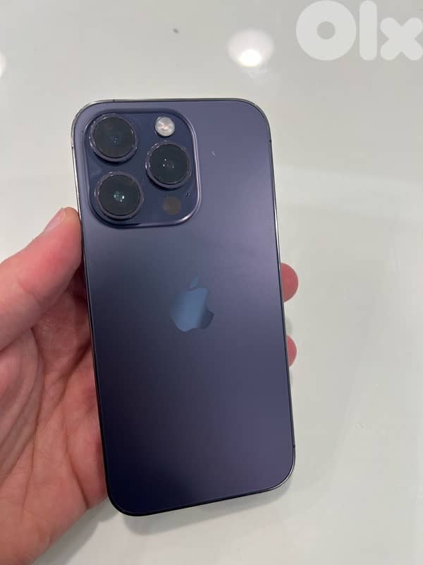 14 pro 256 GB 89% battery 1