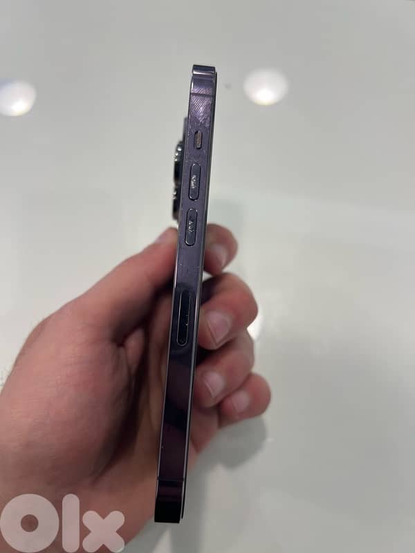 14 pro 256 GB 89% battery 2