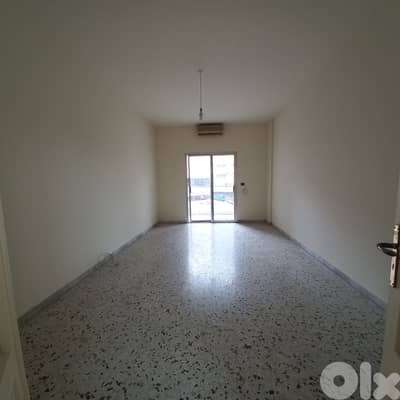 Apartment in Prime location in Jal el Dib for rent