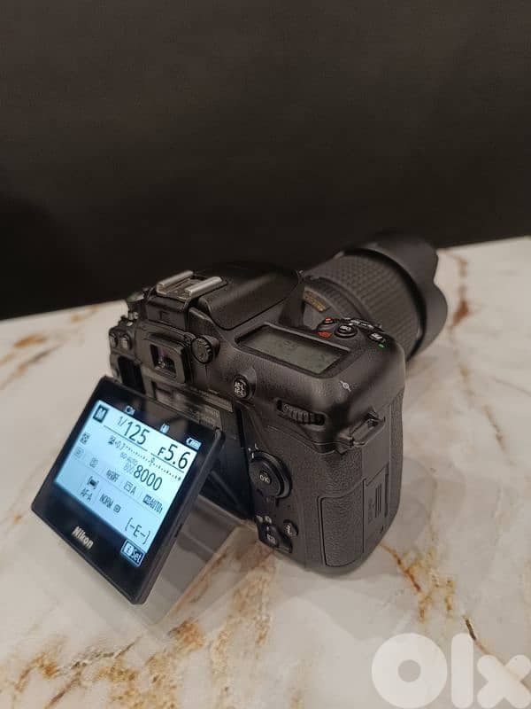 Nikon d7500 like new 2