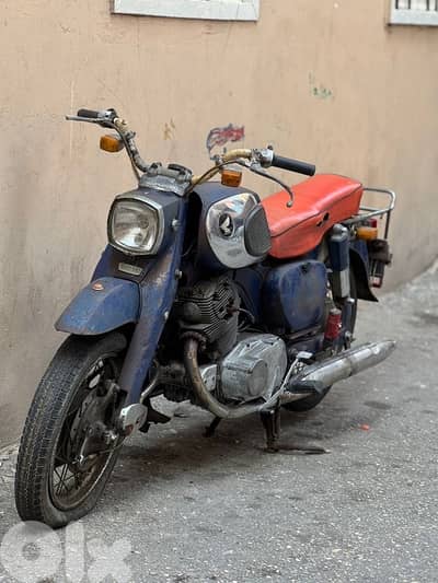 honda model 1955 Antique need full renovation daftara mawjoud