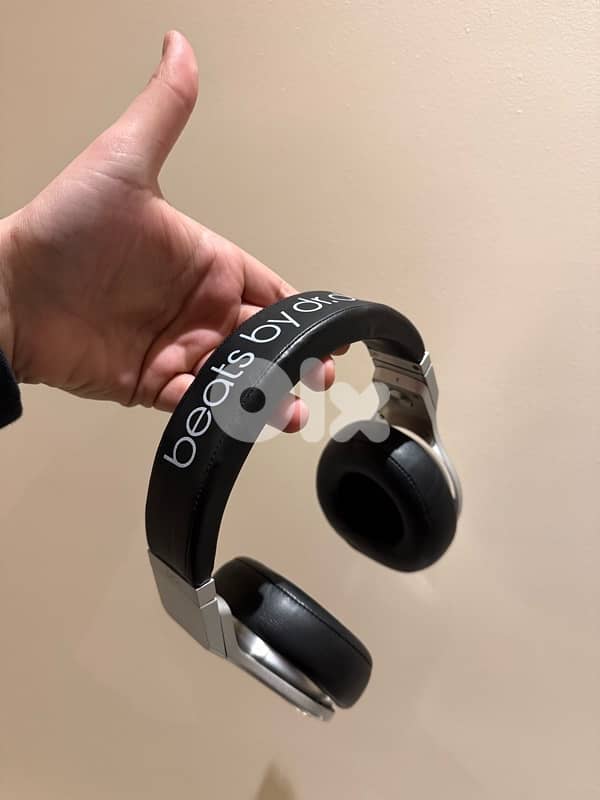 Beats Pro headphone 2