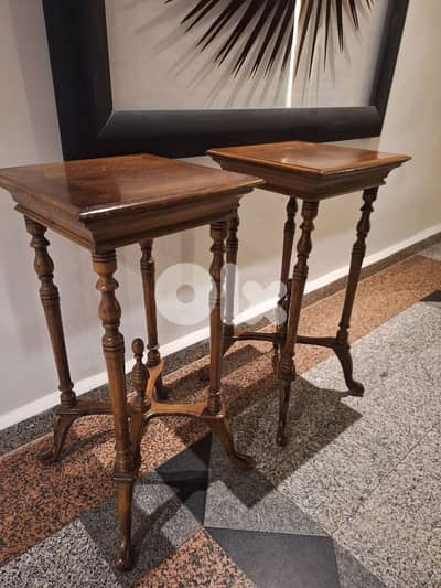 طقم طاولات زواية صالون خشب جوز فرنسي انتيك مميز جدا