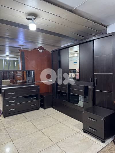 العنوان بيروت