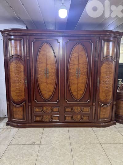 العنوان بيروت