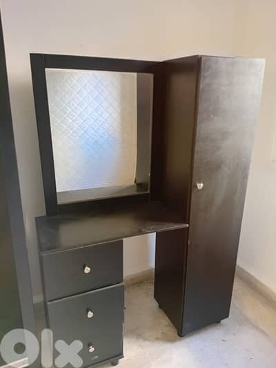 خزاين اوروبي شبه جديد