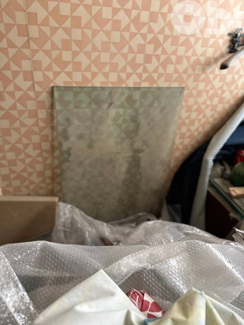 stainless black bar with one dining table base and glass board 2