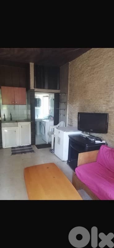 furnished studio in Bouar for rent 275$ 7