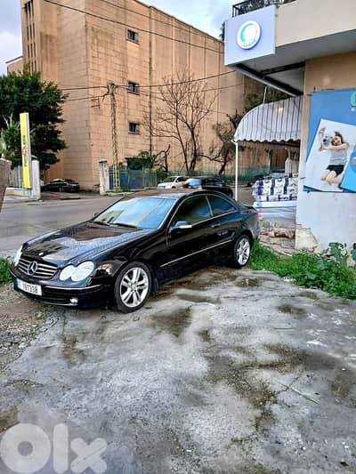 Mercedes-Benz CLK-Class 2003