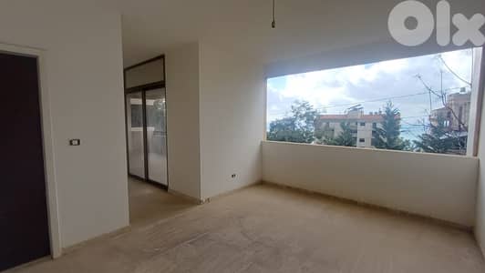 GMK143YA - Apartment For Sale In Haret Sakher - شقة للبيع في حارة صخر