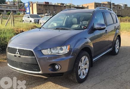 Mitsubishi Outlander PHEV 2010