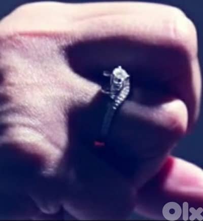 Solitaire diamond ring