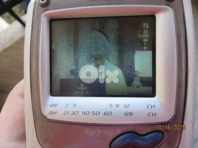 Vintage Casio mini TV 4