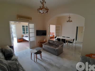 Fully Furnished Apartment for Rent in Achrafieh شقة مفروشة للإيجار