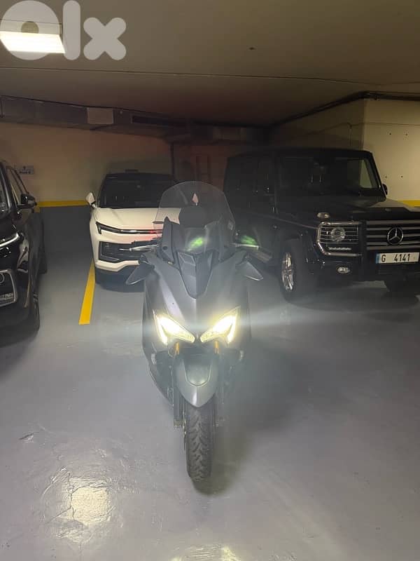 Yamaha TMAX 2021 Tech Max Very clean and well maintained 3