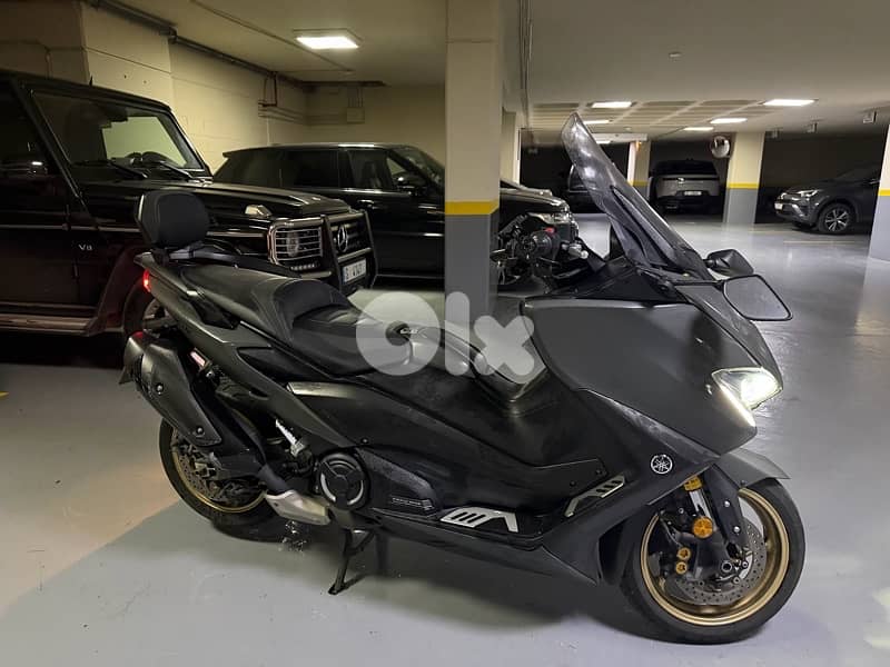 Yamaha TMAX 2021 Tech Max Very clean and well maintained 3