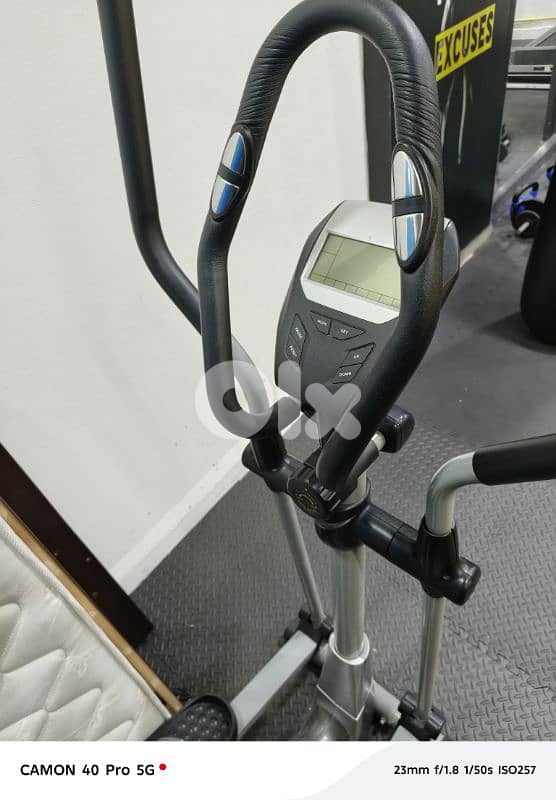 gym , Sports equipment 5