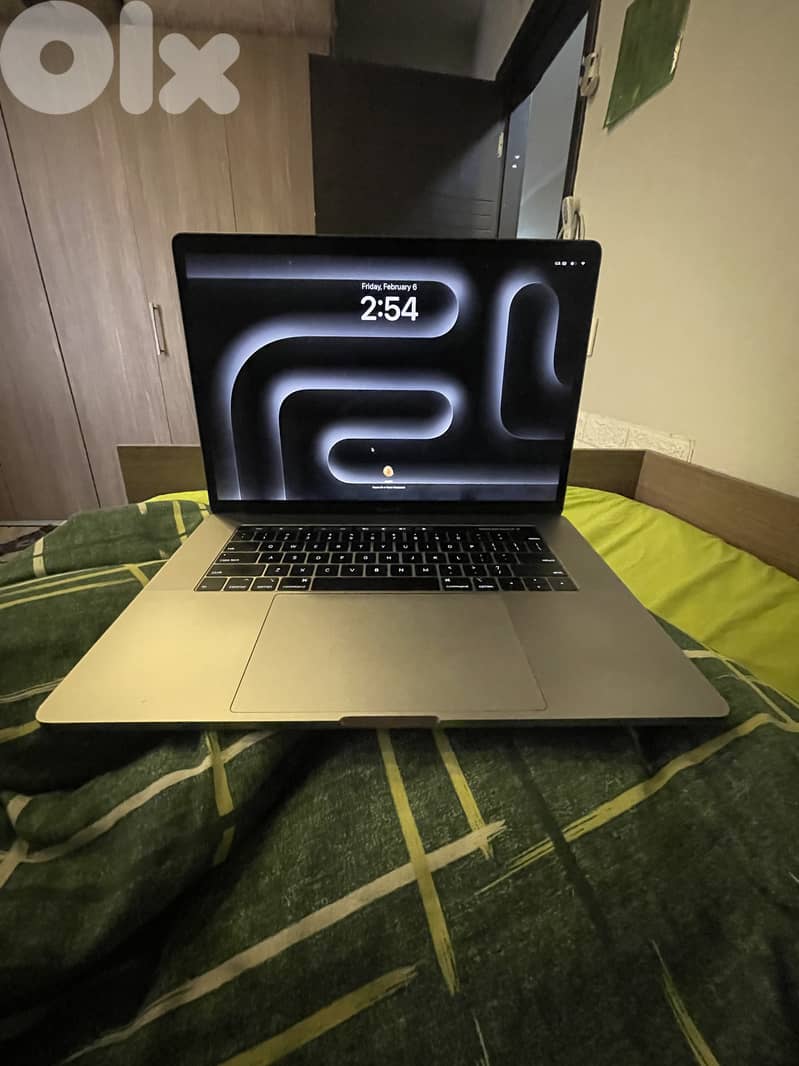 2022 MacBook pro 1