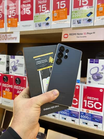 Samsung Galaxy S25 Ultra - like new