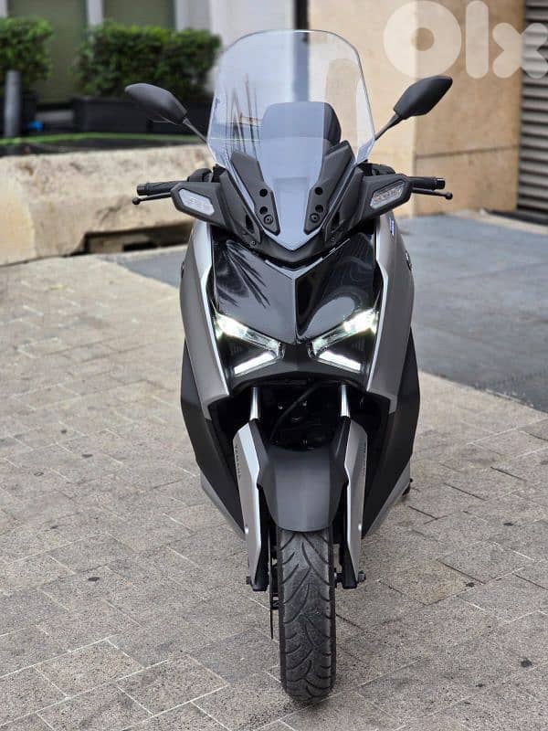 Yamaha x max 4