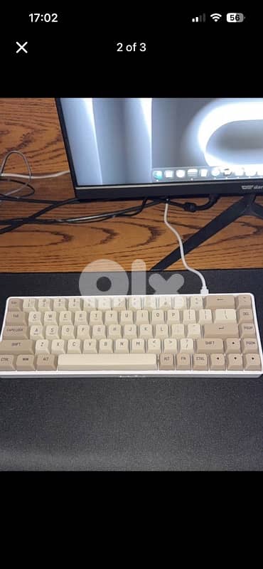 monitor keyboard and mouse 1