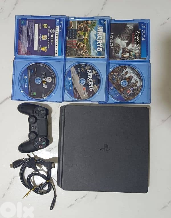 Ps4 slim 500GB ,3 Used discs, With new controller. 3