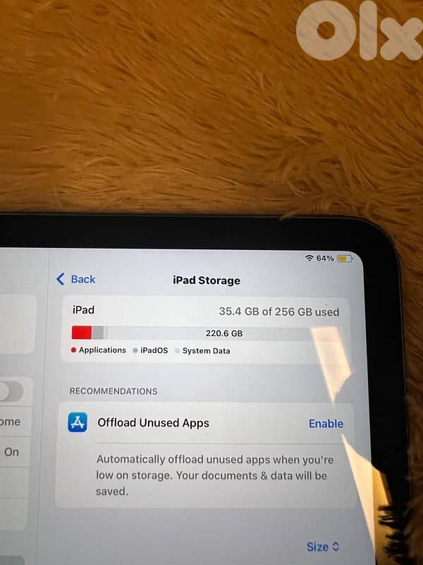 iPad ( 10th genaration) 4