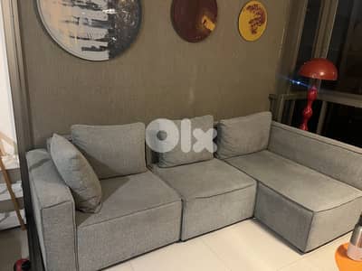 Couch/ sofa like new barely used