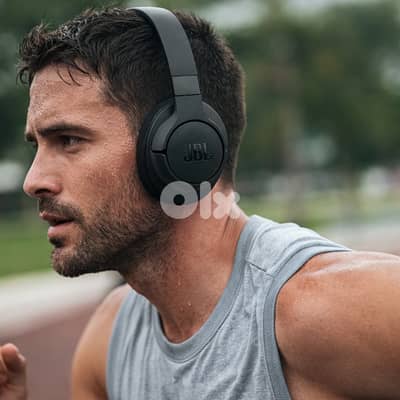 JBL TUNE 700BT Wireless Over-Ear Headphones open box new
