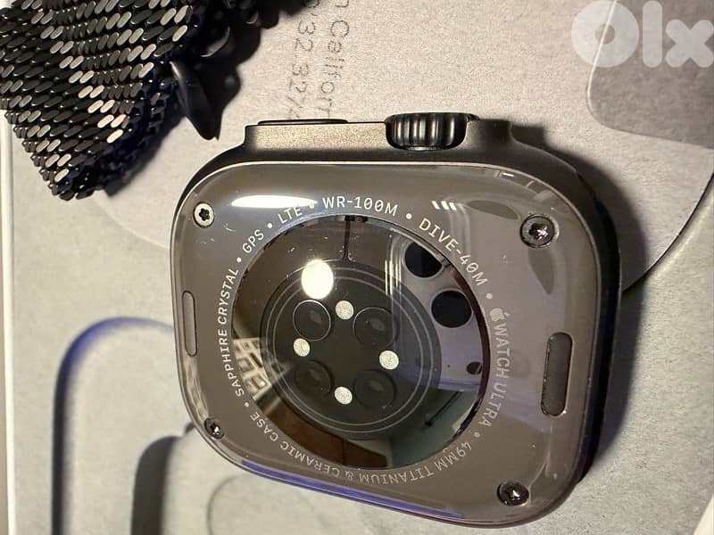 apple watch ultra 2 black 4