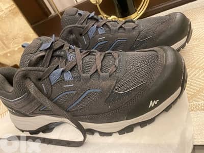 حذاء هايكينغ